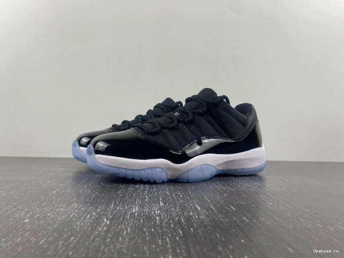 FV5104-004 Jam  JORDAN Space RETRO LOW 11 0105